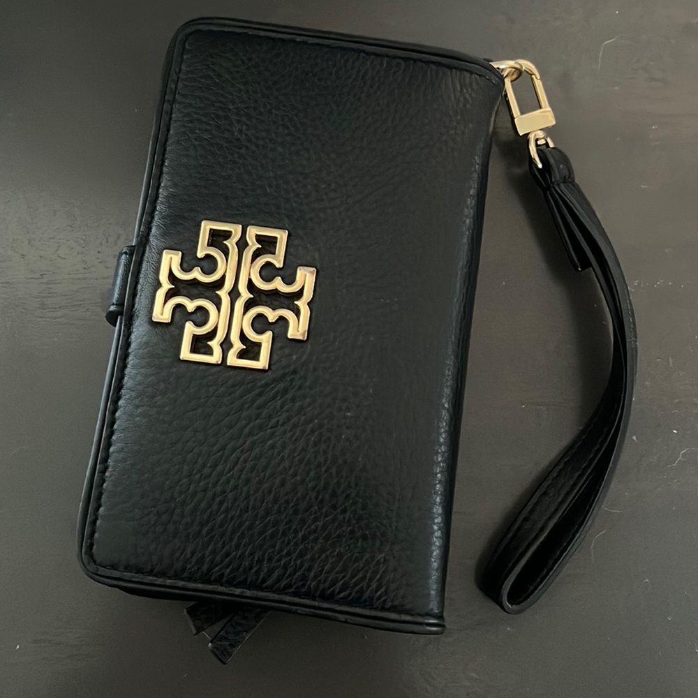 Tory Burch Wallet/phone case